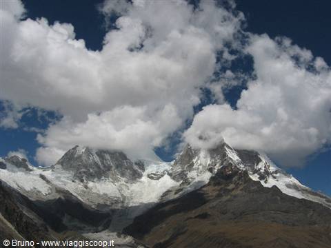 Trekking nella Cordillera Blanca - L'Huascaran dal passo Portachuelo