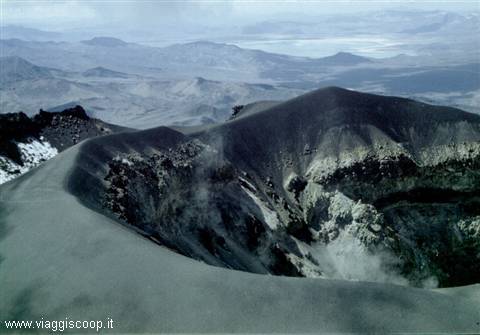 Il cratere del Vulcano Misti