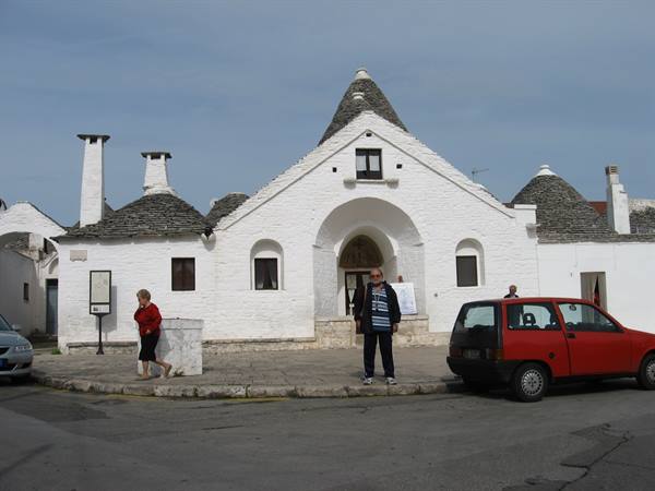 Alberobello : trullo sovrano