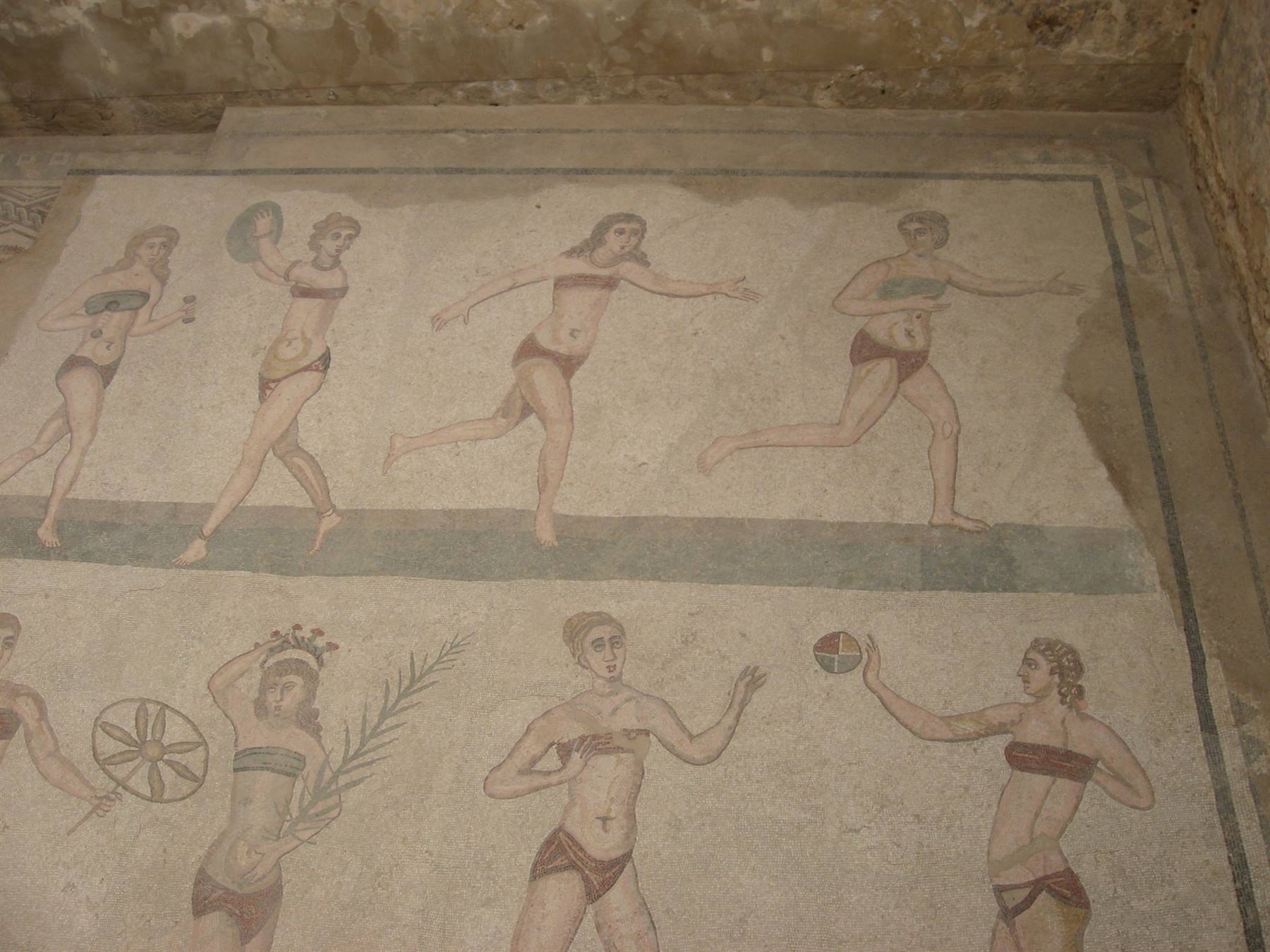 la villa del Casale : la scoperta del bikini !
