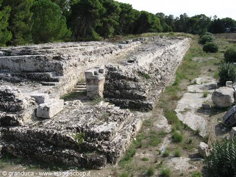Siracusa : area della Neapolis, L'ara di Ierone II