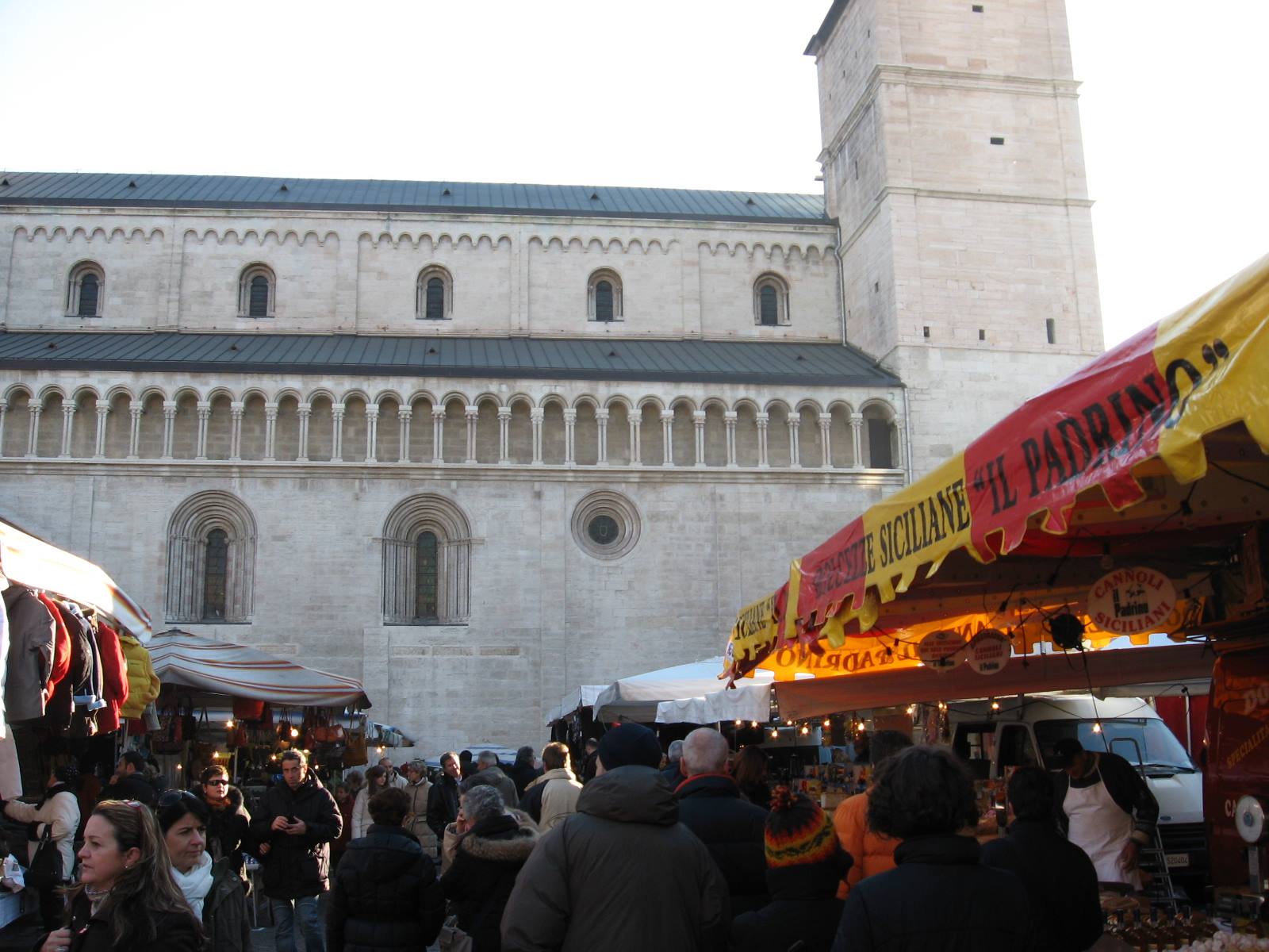 Trento : il Mercatino di Natale e Fiera di Santa Lucia