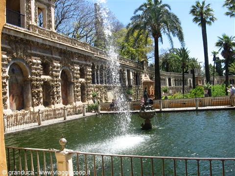 L'alcazar e i suoi giardini