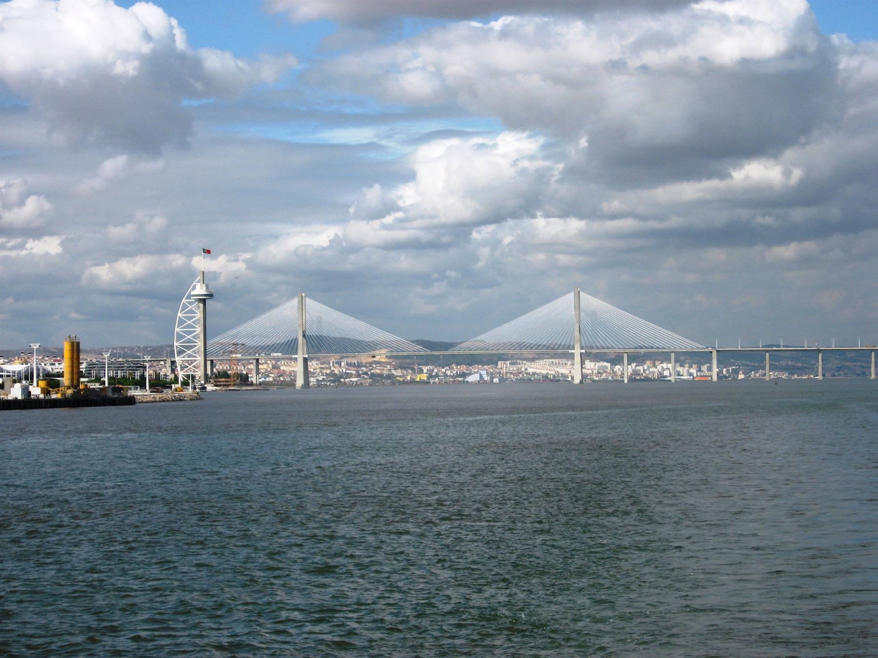 inizio del Ponte Vasco de Gama