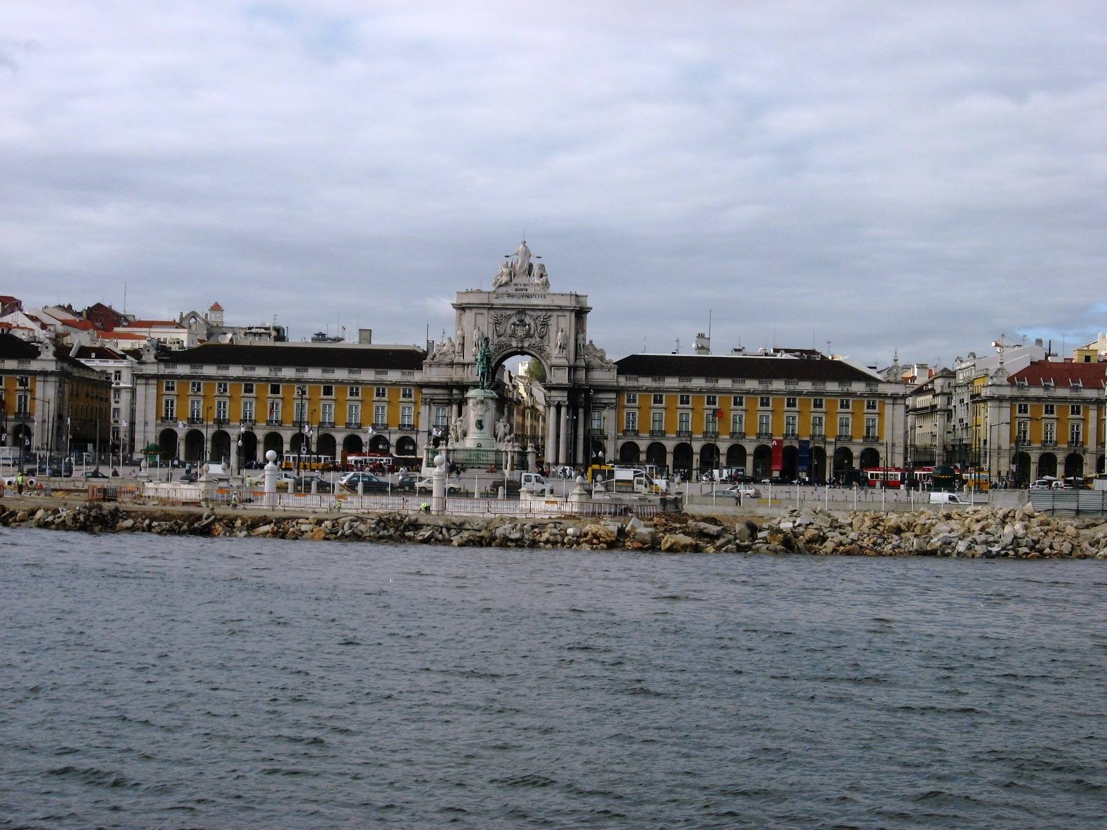 Piazza del Commercio