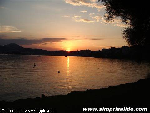 Il tramonto visto dal lungolago di Lucerna