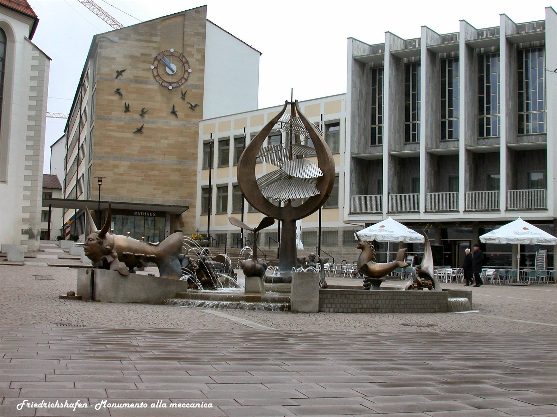 Friedrichshafen - Monumento alla meccanica
