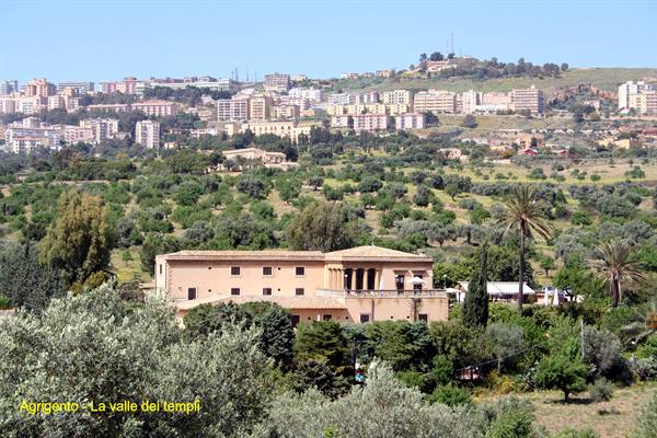Agrigento - la Valle dei Templi