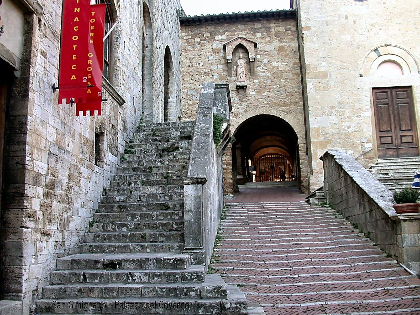 San Gimignano - Palazzo del Governo