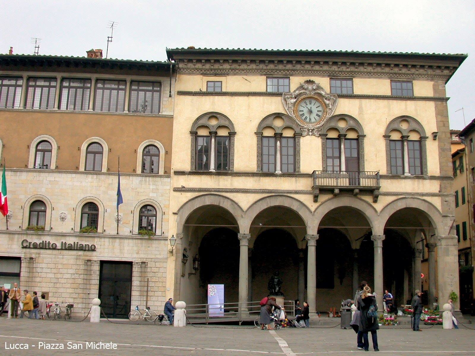Lucca - Piazza San Michele