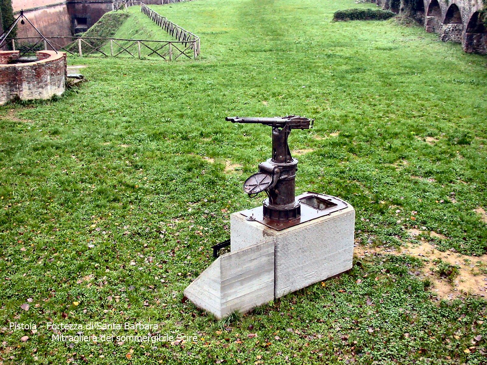Pistoia - Fortezza di Santa Barbara - Mitragliera del Sommergibile Scirè