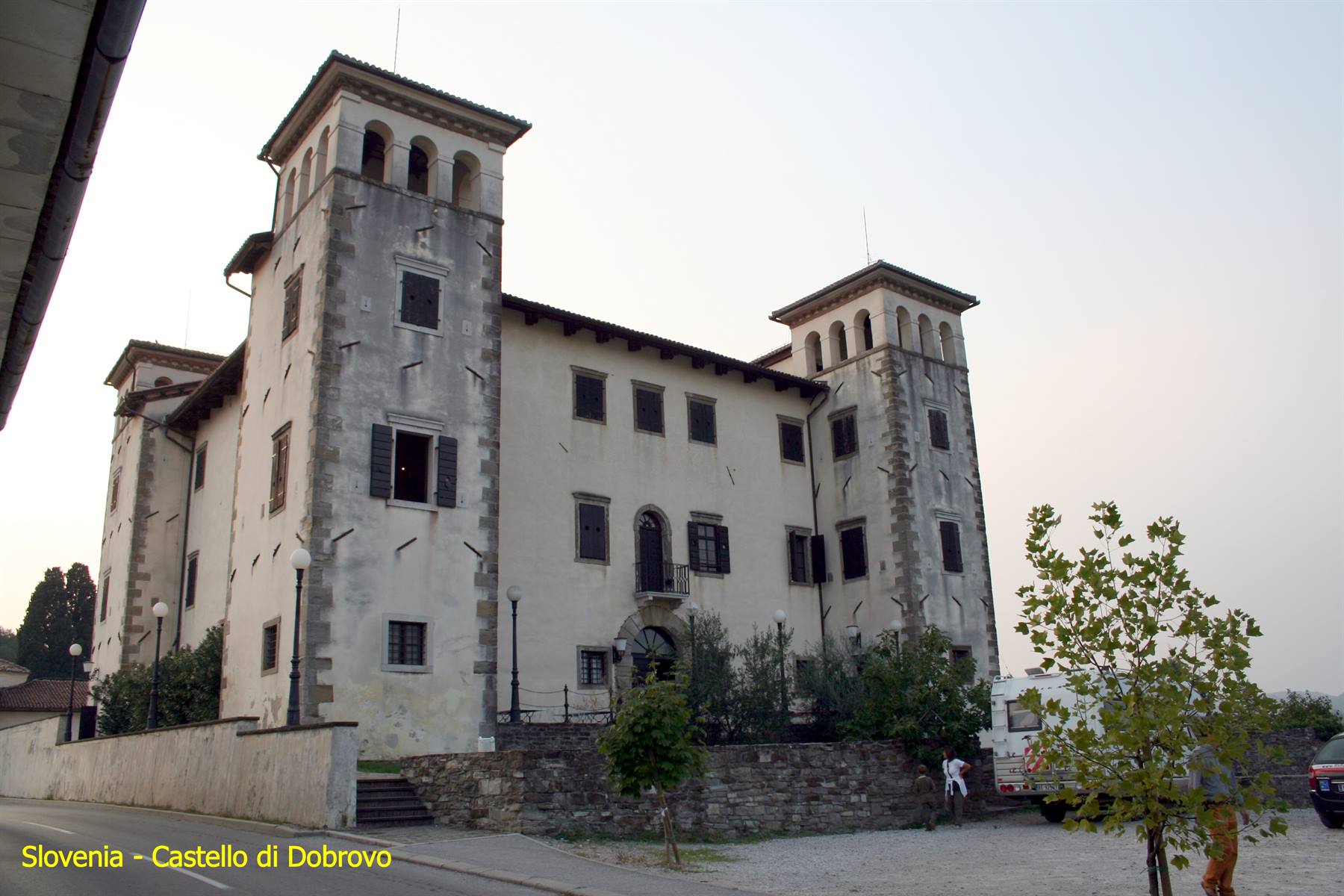 Slovenia - Castello di Dobrovo