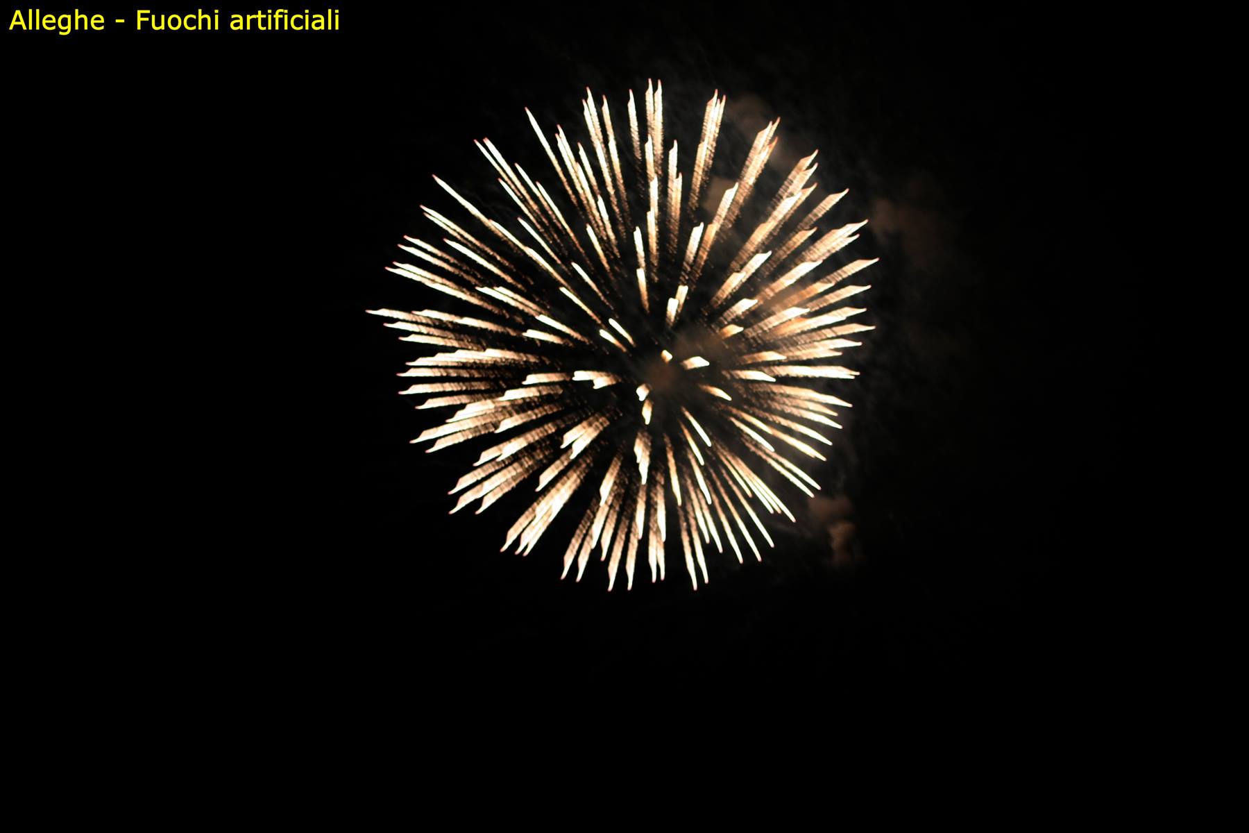 Alleghe - i fuochi artificiali