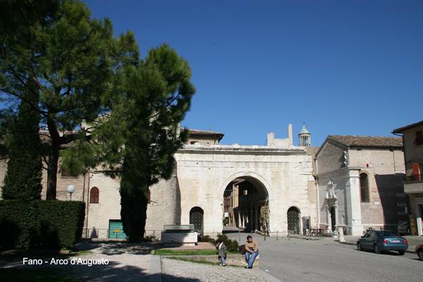 Fano - l'Arco Augusto