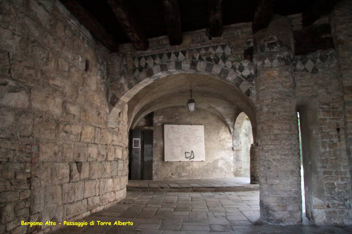 Bergamo alta - Passaggio di Torre Alberto