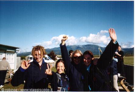 Paul, io, Louise e Brooke dopo il salto