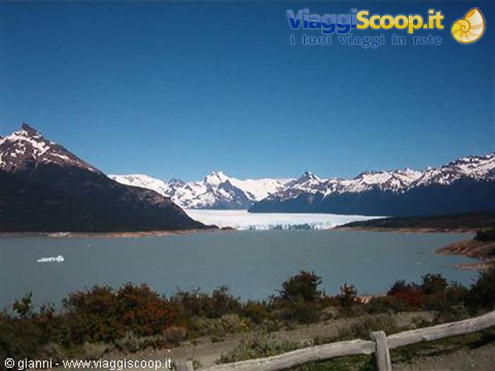 Ghiacciaio Perito Moreno in avvicinamento.