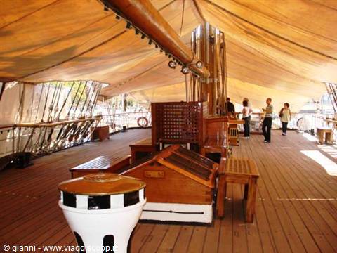 Nave scuola Presidente Sarmiento: particolare.
