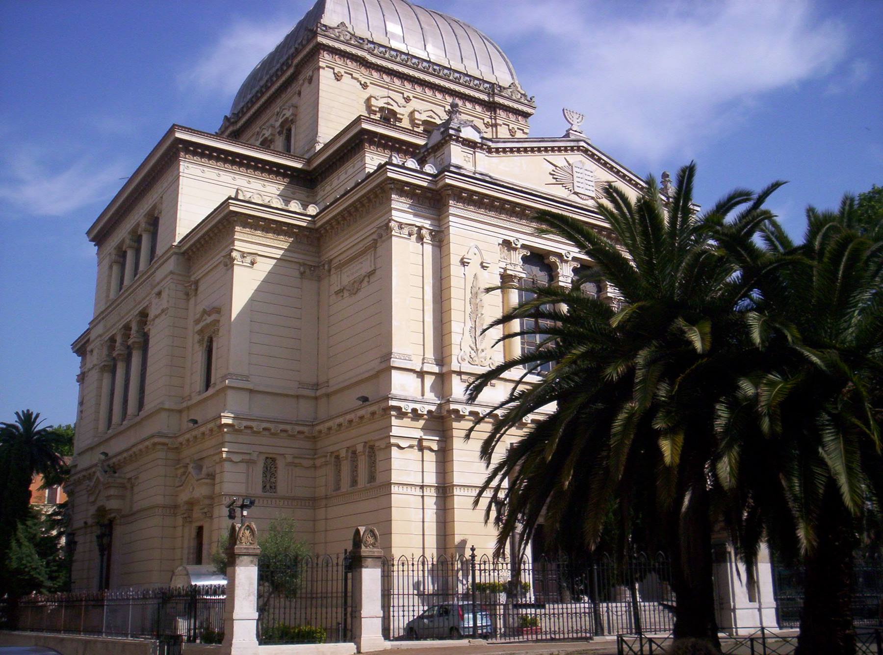 La Sinagoga di Roma