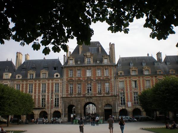 Place des Vosges