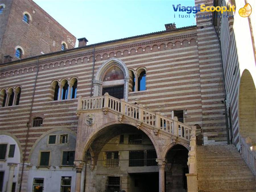 scalinata della Ragione