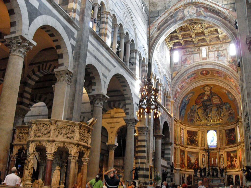 interno del Duomo di Pisa