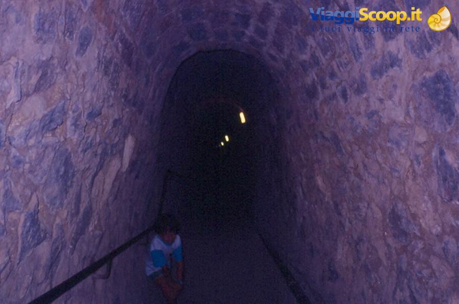 Villefranche il tunnel del Fort Liberia