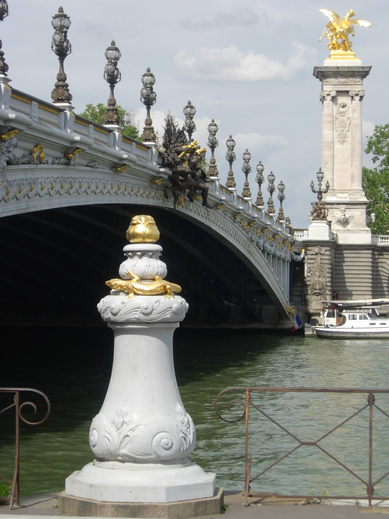 ponte Alessandro III