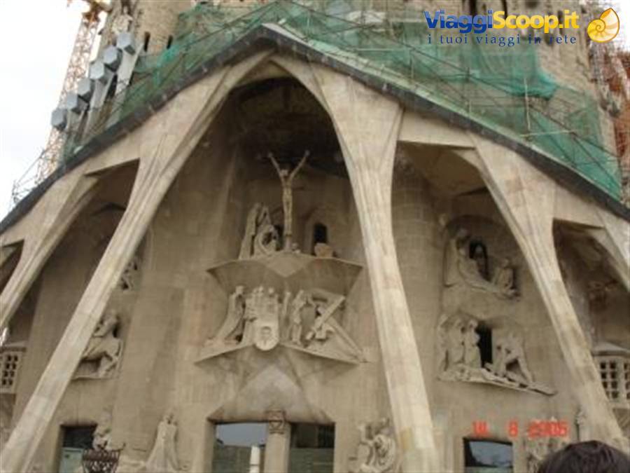 la Sagrada Famiglia