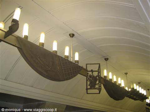 Lampadari metropolitani