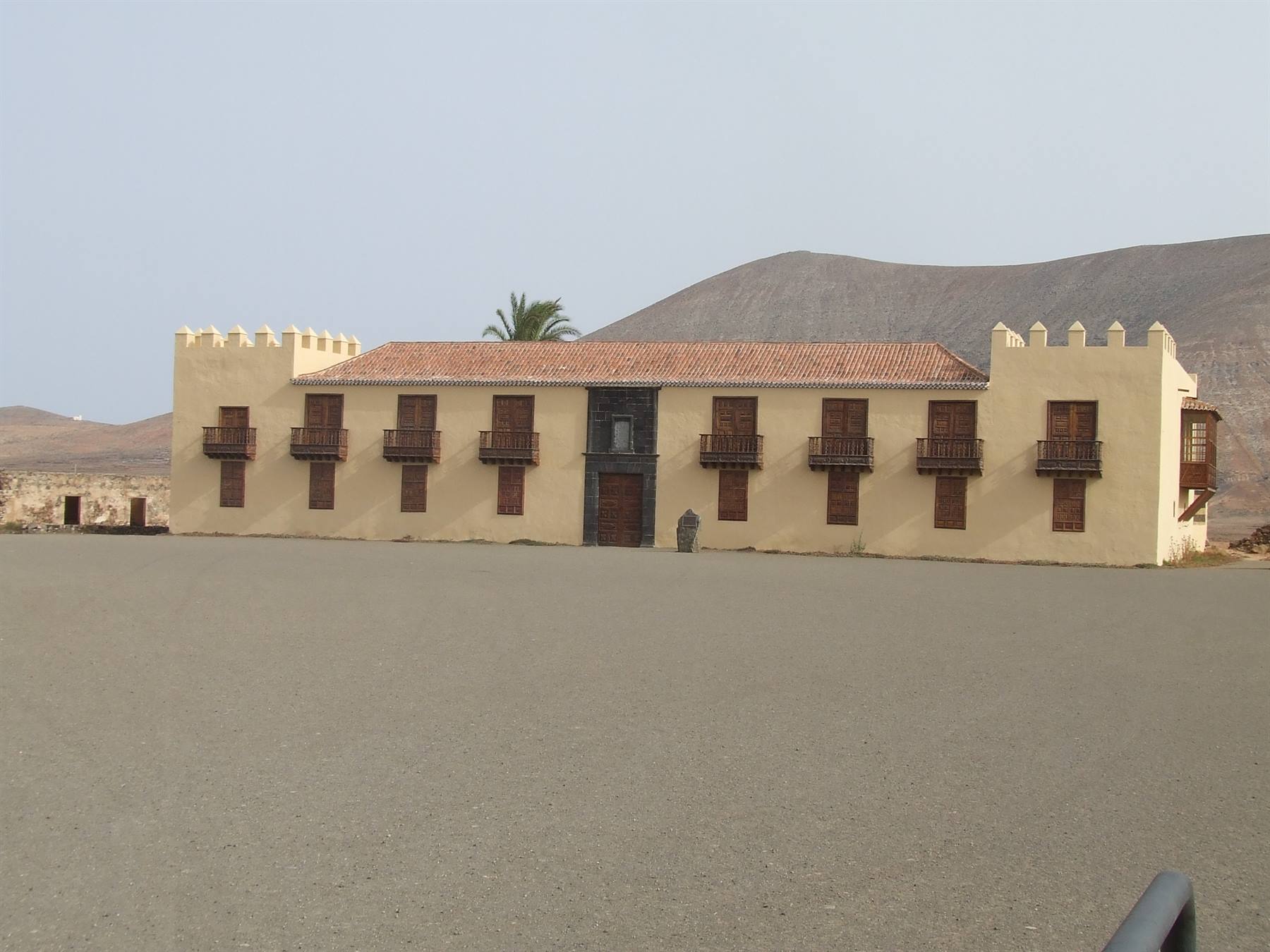 La Oliva 1