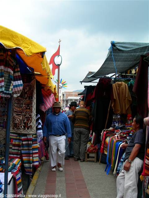 Mercato di Otavalo