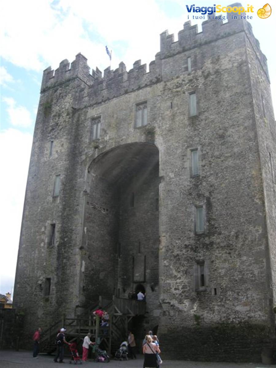 Bunratty Castle & Folk Park