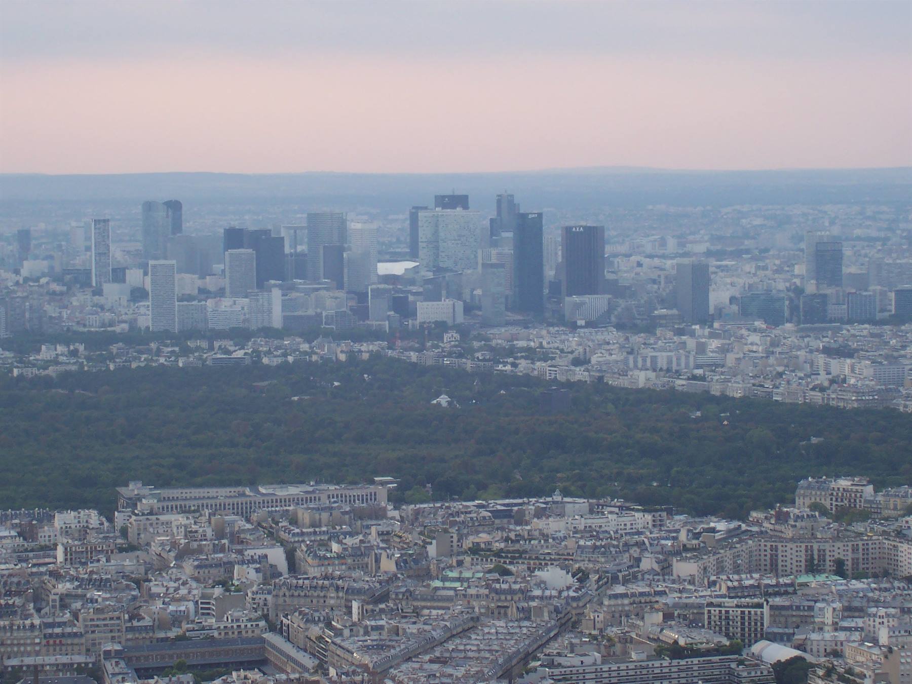 La Defense vista dalla Tour Eiffel