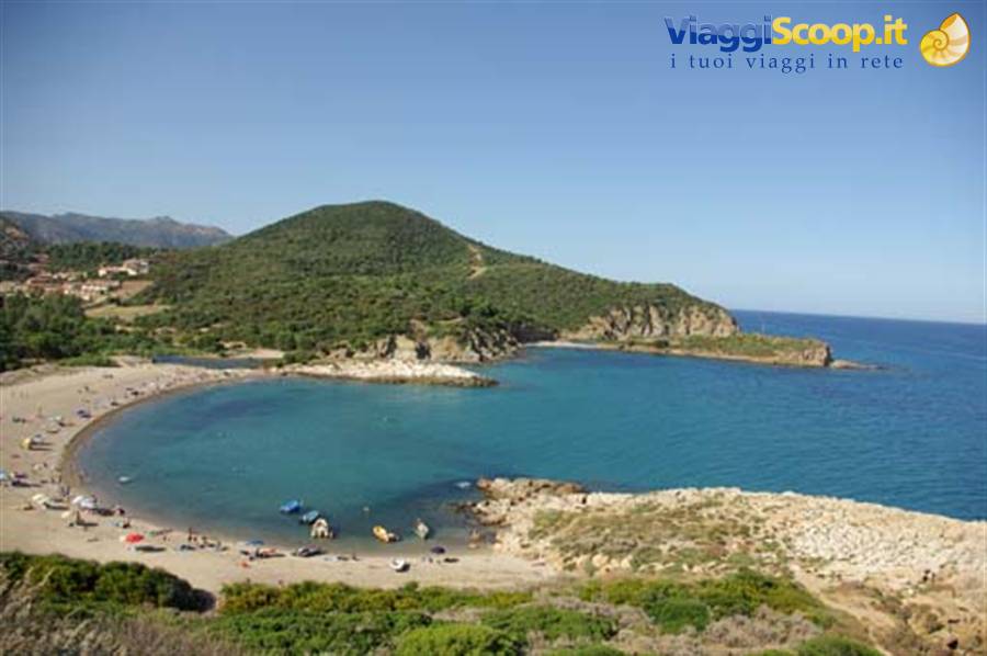 Cala a nord di Torre Chia
