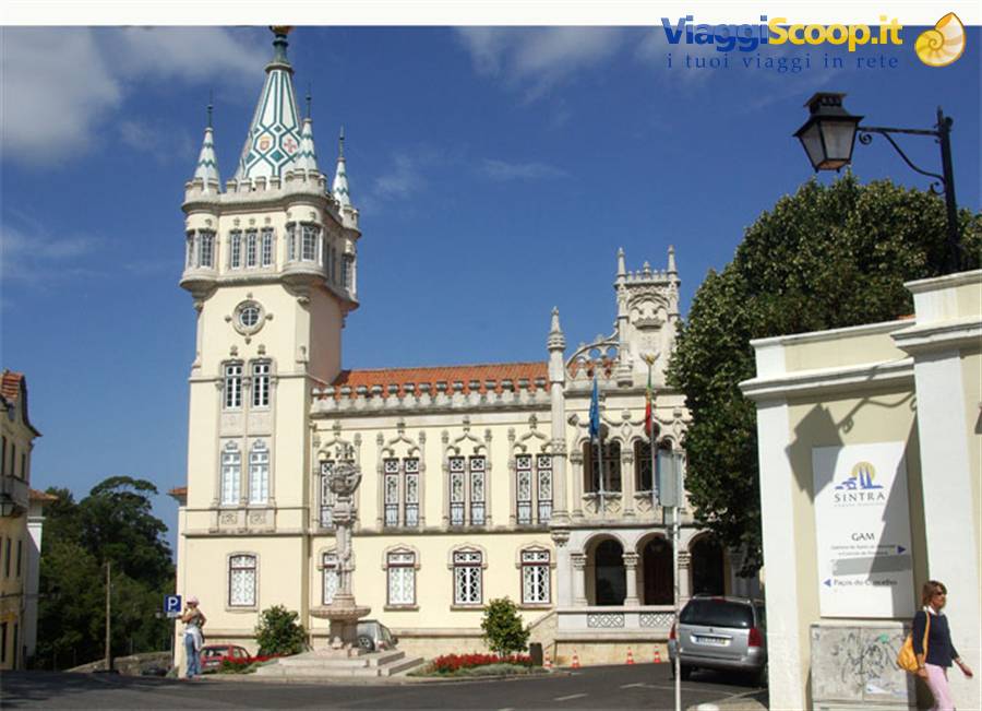 Sintra Municipio Disneyland?