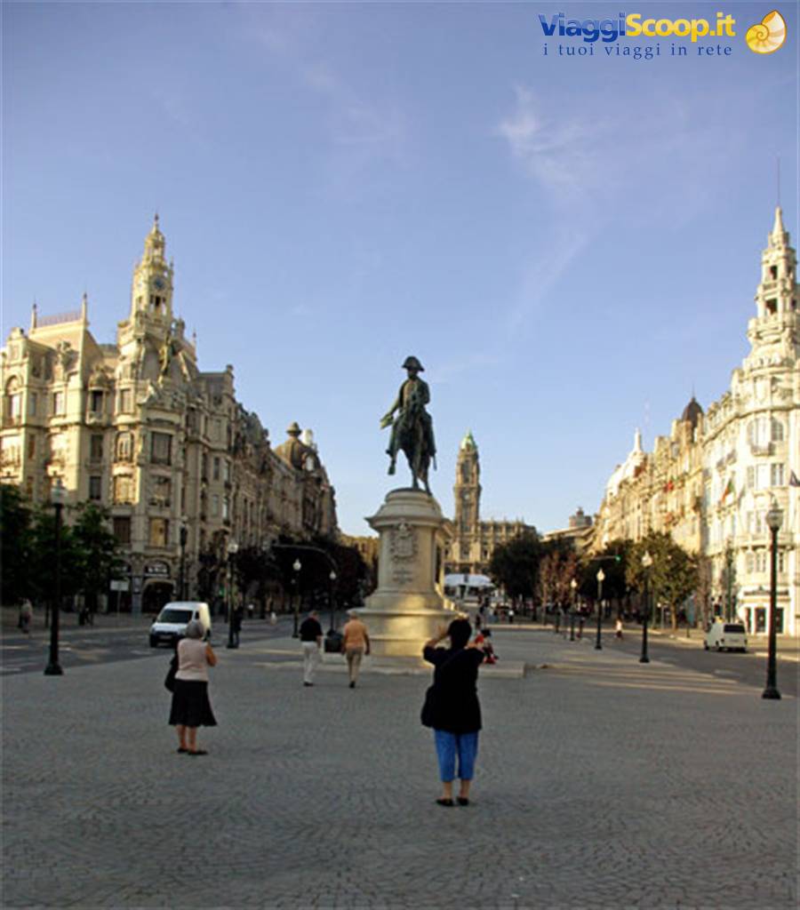Porto monumento a Pedro IV