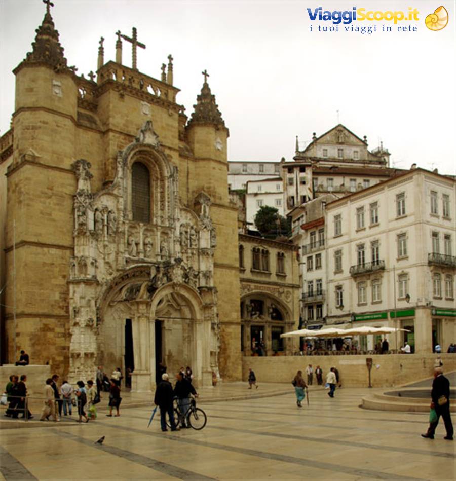 Coimbra Santa Cruz Piazza