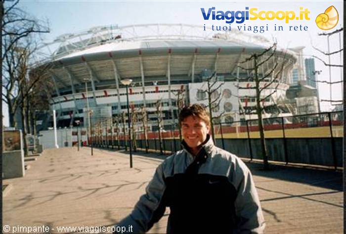 ed ecco il famoso stadio dell' AJAX