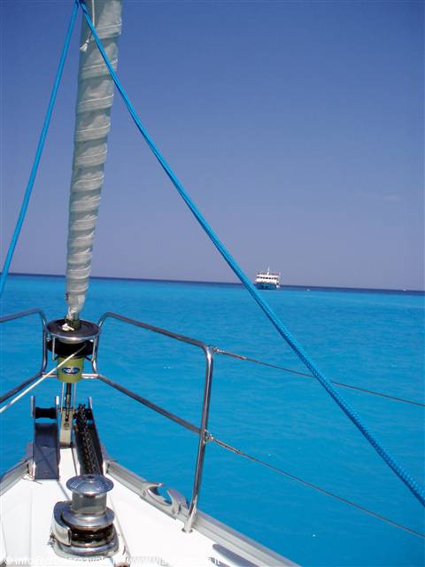 In navigazione nel mare più celeste del Mediterraneo...