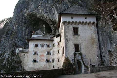 Predjiama Castle