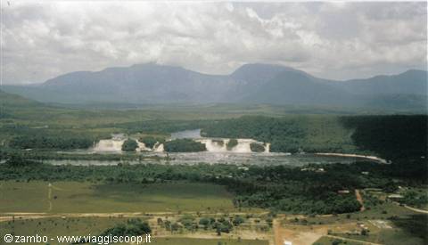 Canaima dall'alto