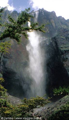 Salto Angel - 980M