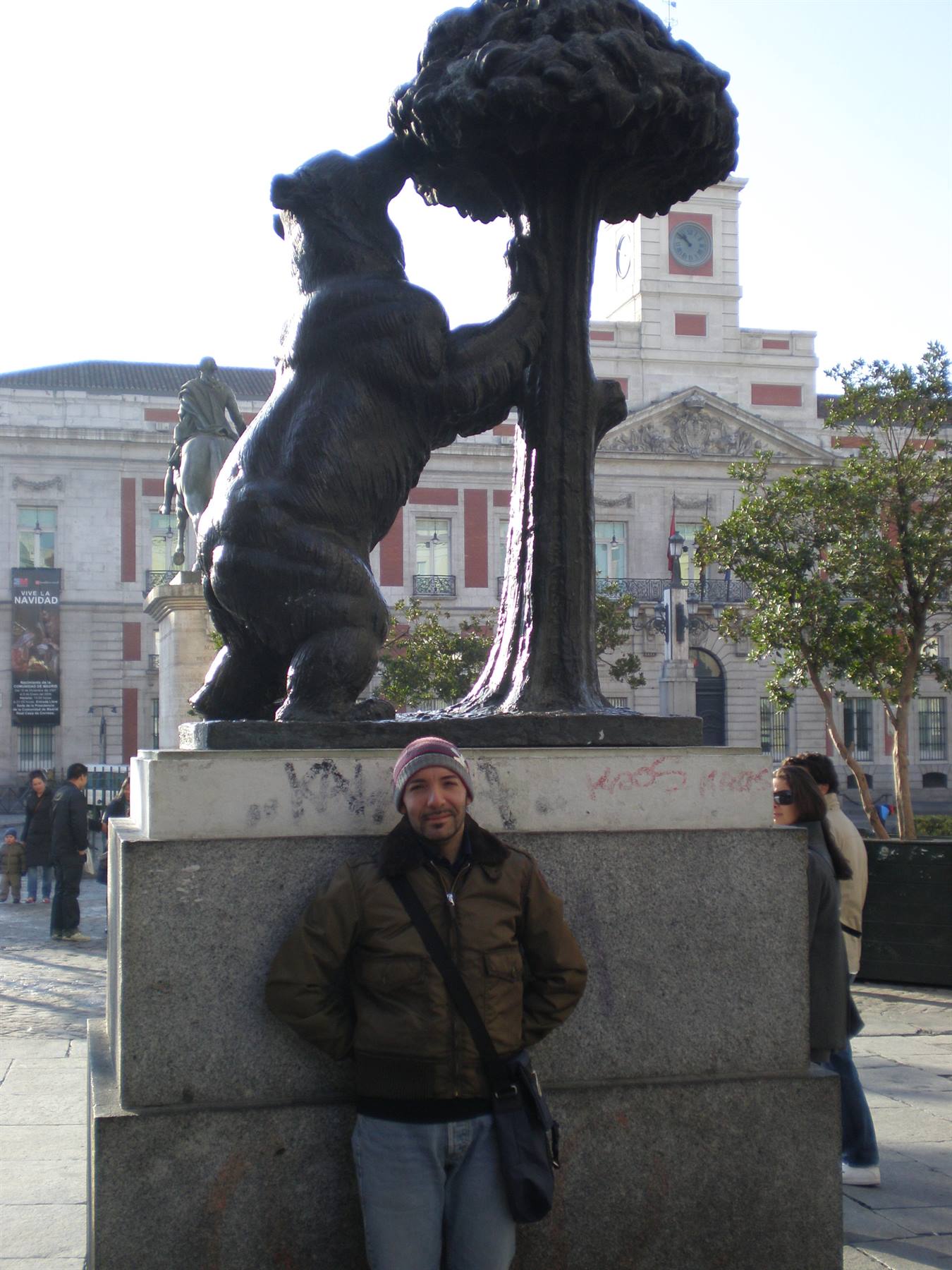 l'orsa e il corbezzolo: simbolo di madrid