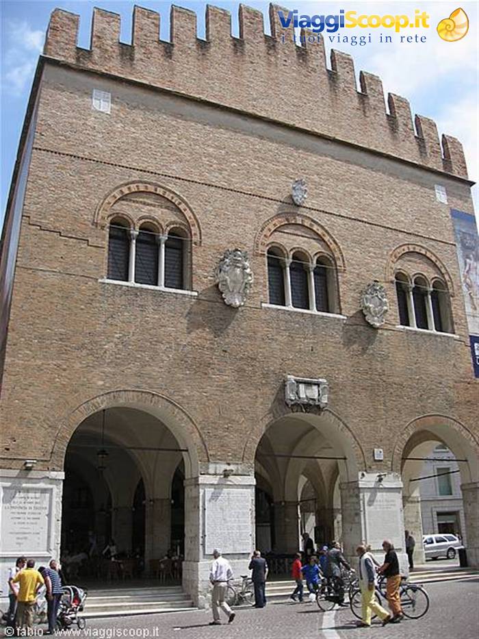 Palazzo dei trecento
