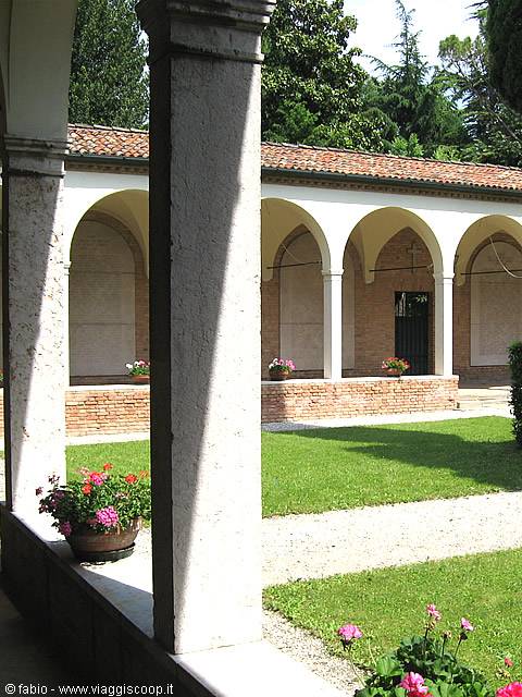 chiostro San Francesco