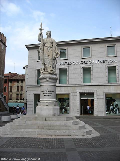 statua vittoria