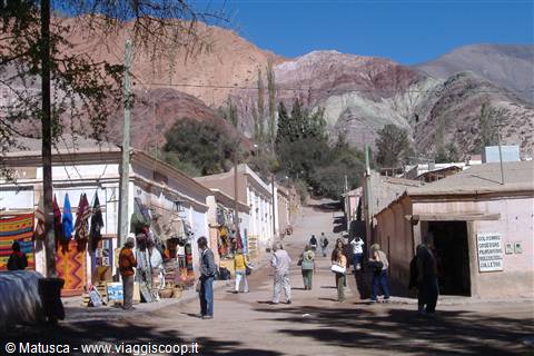 Purmarca e il Cerro de los siete colores