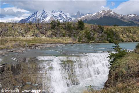 Torri del Paine - Cascata
