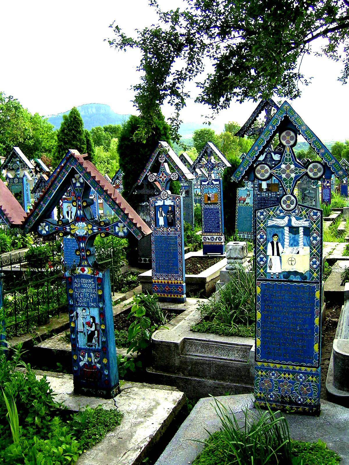 Sapinta il cimitero allegro